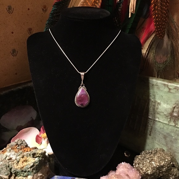 Vintage sterling silver teardrop sugilite pendant